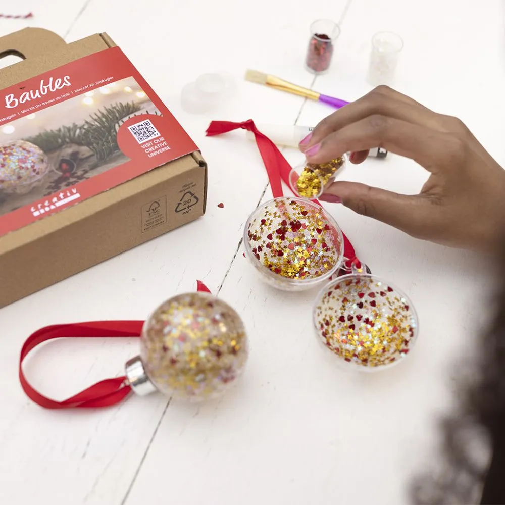 Mini Craft Kit Christmas Baubles Sequins - Image 3